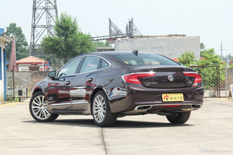 2018款君越2.0T自动豪华型28T