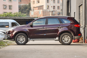 2016款驭胜S350 2.0T自动四驱汽油超豪华版5座