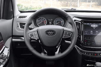 2017款海马S7 1.8T自动豪华版