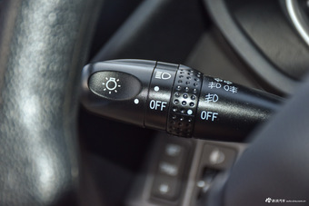 2014款夏利N7 1.3L手动运动尊贵型