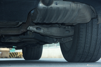 2016款捷豹F-PACE 2.0T自动R-SPORT运动版