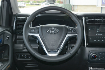 2018款欧尚X70A 1.5L手动豪华型