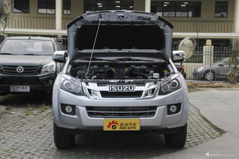 2015款五十铃D-MAX 2.5T自动四驱超豪华款图片