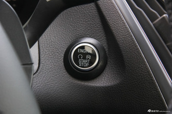 2018款福克斯两厢1.5T自动运动型EcoBoost 180