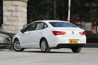 2018款威朗三厢1.5L自动进取型15S