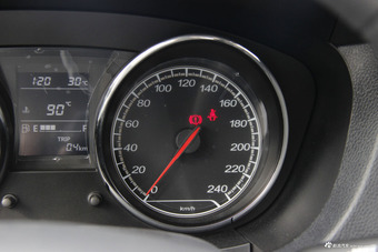 2016款骏派A70 1.6L手动基本型