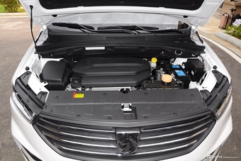 2018款宝骏360 1.5L手动豪华型