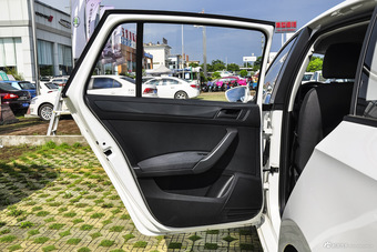 2016款昕动1.6L自动 改款 前行版