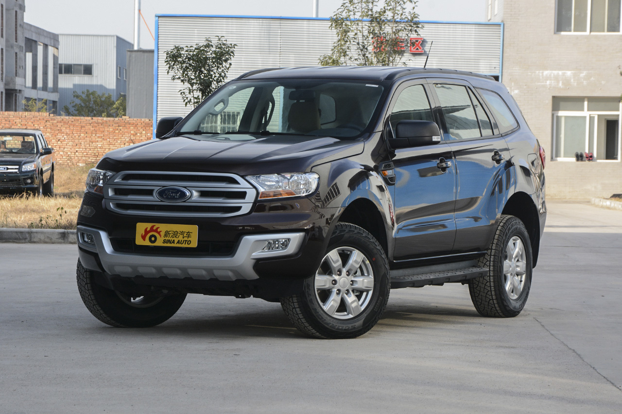 2017款撼路者2.0T自动四驱菁英版汽油5座