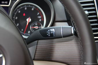 2018款奔驰GLE级 400 3.0T自动 4MATIC臻藏版