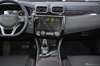 2018款领克02 1.5T自动两驱劲版