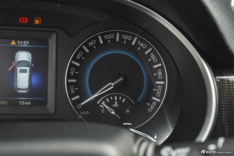 2017款哈弗H2 1.5T手动两驱精英型蓝标