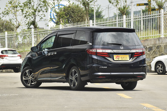 2015款 改款奥德赛2.4L自动至尊版