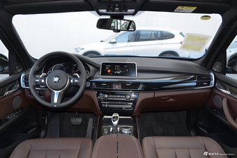 2018款宝马X5 3.0T 自动xDrive35i M运动豪华型图片