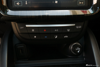 2018款斯威X7 1.5T手动豪华型7座