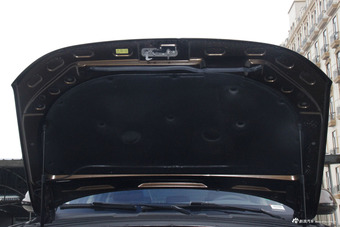 2016款众泰T600 1.5T手动尊贵型运动版