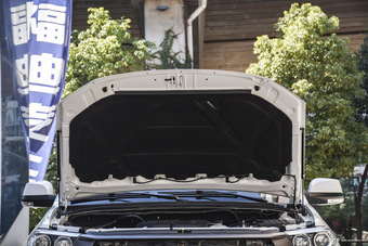 2015款雄师F22 1.9T手动四驱柴油豪华型