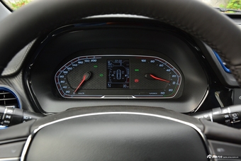 2018款瑞虎3xe新能源 480畅享版