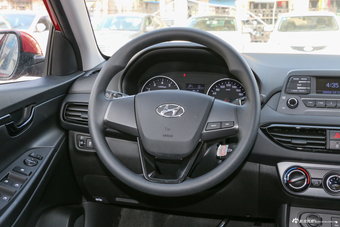 2018款悦动1.6L自动悦目版GL