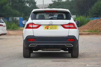 2017款中华V3 1.5L手动精英型