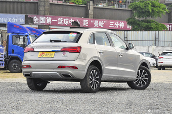 2016款众泰SR7 1.5T手动魔方之心版