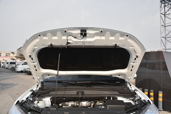 2018款中华V6 1.5T手动精英型