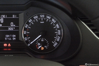 2017款明锐 1.6L自动智行版