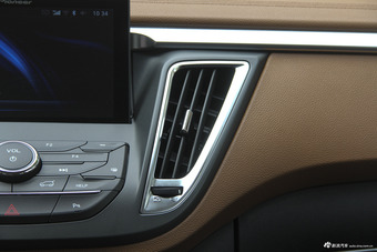 2018款东南DX7 Prime 1.5T自动旗舰型 