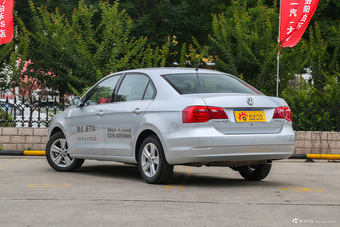 2015款捷达1.6L自动豪华型 闪光银