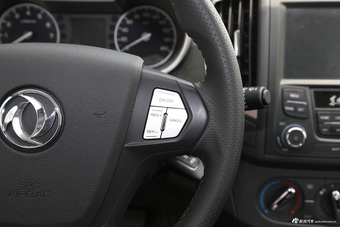 2016款风神AX3 1.5L自动尊酷型