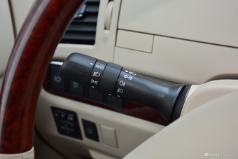 2012款普瑞维亚2.4L自动豪华版7座