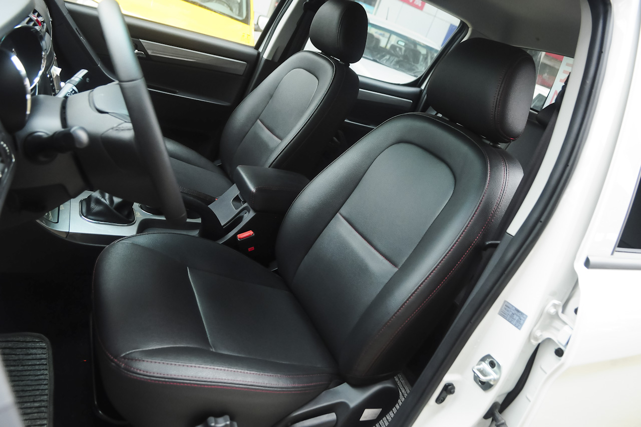 2015款 帅铃T6 2.0L汽油新锐型HFC4GA3-3D