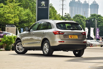 2015款众泰T600 1.5T手动尊贵型 典雅金