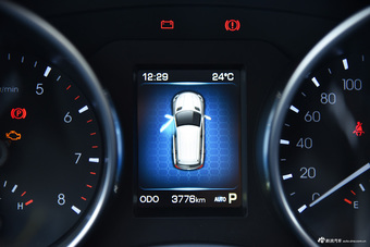 2016款哈弗H9 2.0T自动豪华型7座