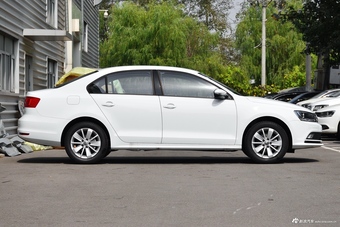 2018款速腾1.6L自动时尚型