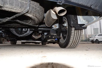 2016款东风风行F600  1.5T手动豪华型