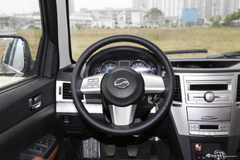 2018款中兴威虎 2.8T柴油国V两驱精英型大双CA4D28C5-1B