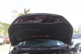 2018款启辰T70 2.0L自动睿享版