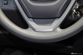 2015款瑞虎3 1.6L手动智尚周年运动版 钻石银