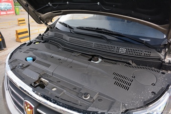 2017款金杯F50宜商系列1.6L手动豪华型