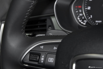 2017款奥迪A6L 2.5L自动30 FSI技术型