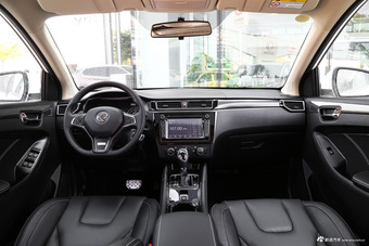 2017款风光580 1.5T自动舒适版图片