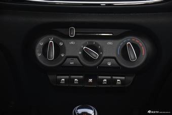 2017款焕驰1.4L自动Deluxe豪华版