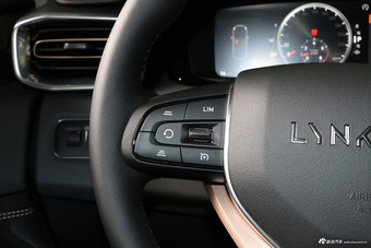 2018款领克01 2.0T自动两驱型+版