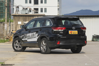 2018款汉兰达2.0T自动四驱尊贵版7座