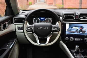 2018款领克02 1.5T两驱