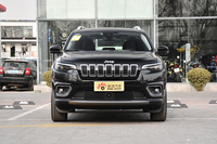 实拍|新款Jeep自由光 分体式头灯被取消