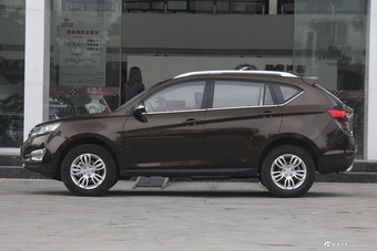 2016款陆风X5 Plus 1.5T手动创领版