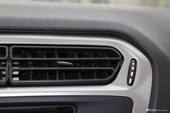 2014款东风标致301 1.6L手动舒适版CNG