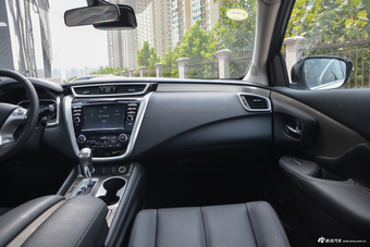 2017款楼兰2.5L自动XL NAVI Plus两驱智领版